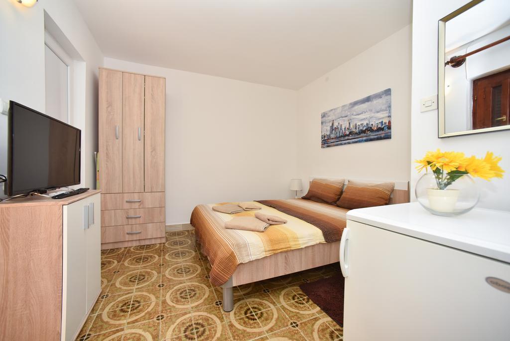 Mg Apartments And Rooms 布德瓦 外观 照片