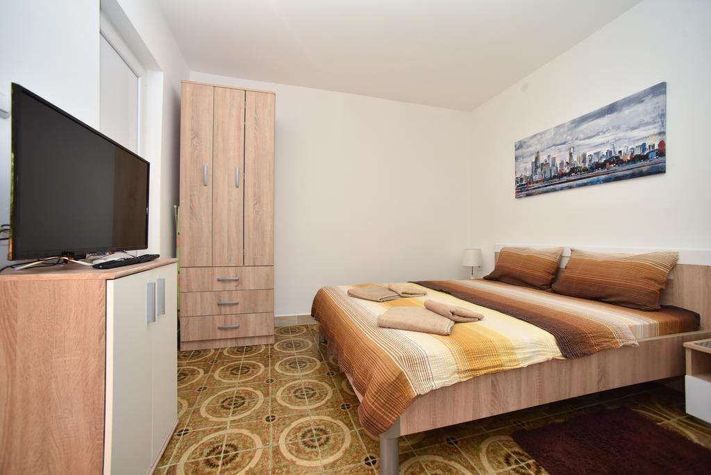 Mg Apartments And Rooms 布德瓦 外观 照片